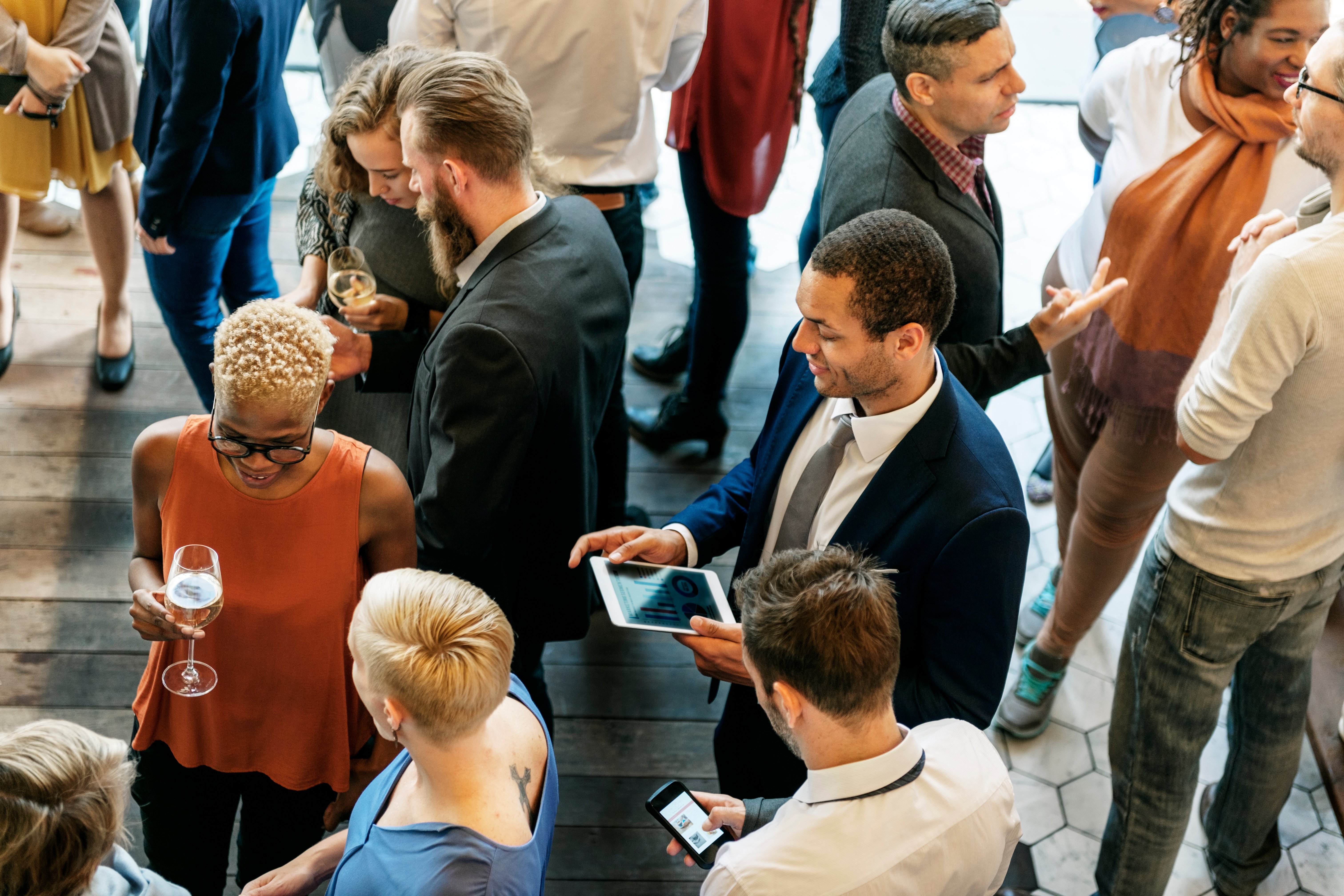 party-people-communication-talking-happiness-conce-2026-01-07-23-32-38-utc